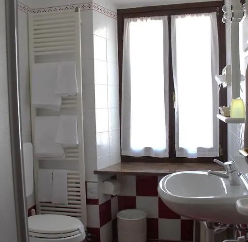 Szálloda Edelweiss 2*