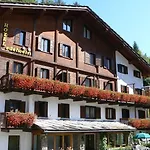 Edelweiss Hotel 2*