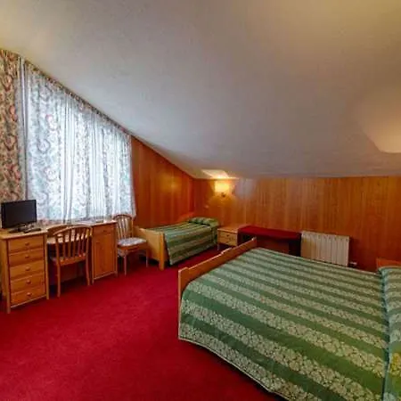 Hotel Edelweiss