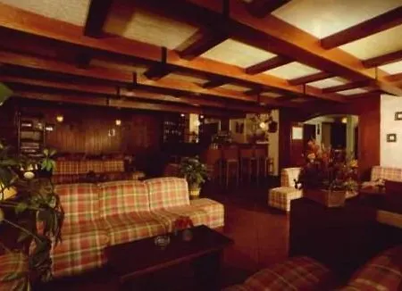 Hotel Edelweiss 2*