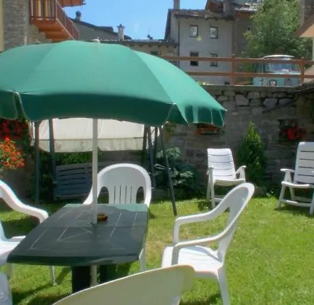 Edelweiss Hotel 2*