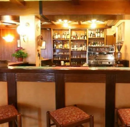 Hotel Edelweiss 2*