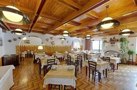 Hotel Edelweiss